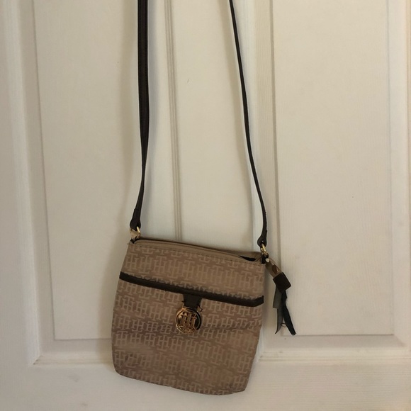 Tommy Hilfiger Crossbody Purse - Picture 2 of 2